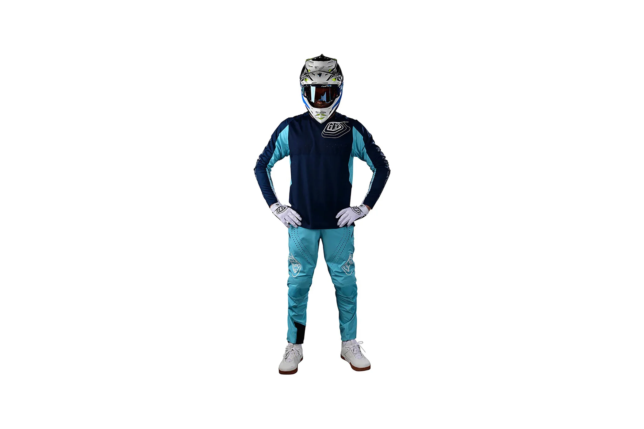 Thumbnail 2